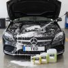 Професійний очищувач двигуна TED Professional: безконтактна мийка моторного відсіку Mercedes активною піною.